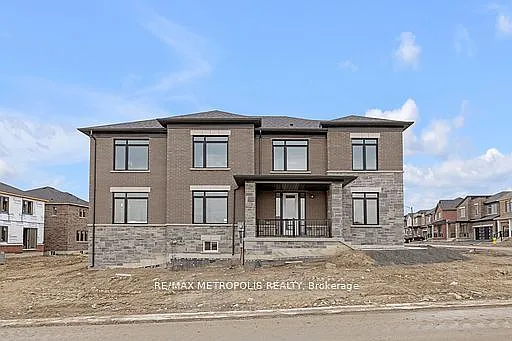 4 bed, $3,200 — Photo 3