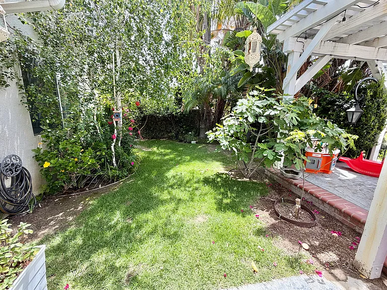 26324 Beecher Ln — Photo 22