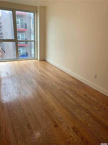 2nd image of 13215 41st Ave APT 6
