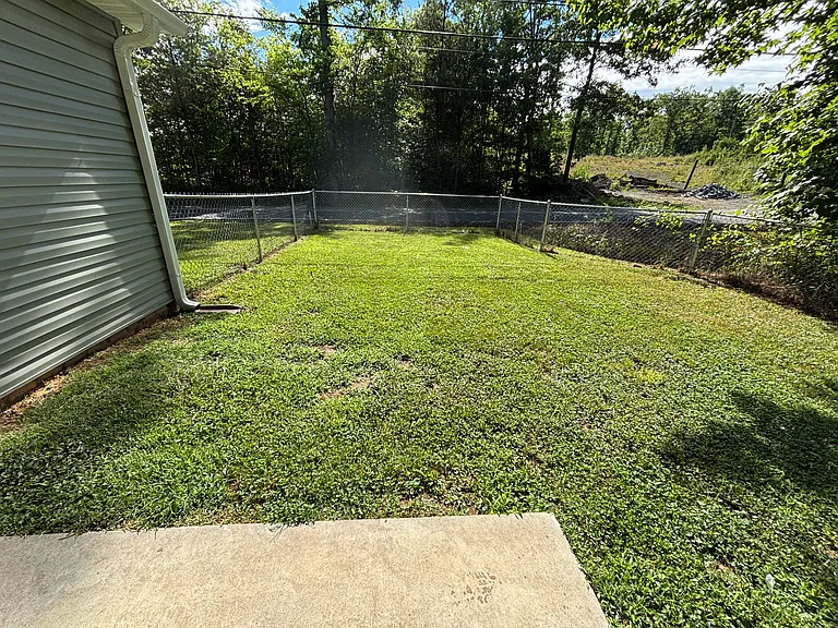 1 Lambeth Dr — Photo 22