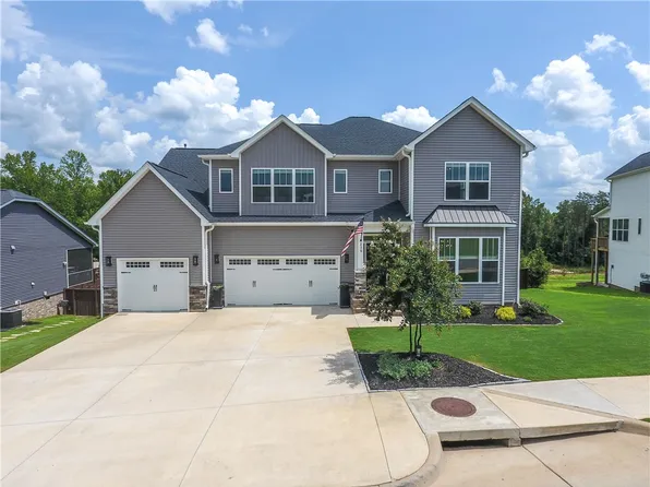 236 Nicole Marie Ct, Greer, SC 29651