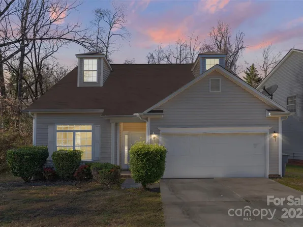6707 Brachnell View Dr, Charlotte, NC 28269