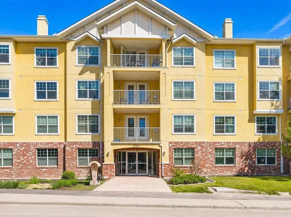 2212 S 34th Ave SW #208, Calgary, AB T2T 2C6