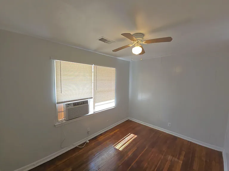 4203 Wuthering Heights Dr — Photo 11