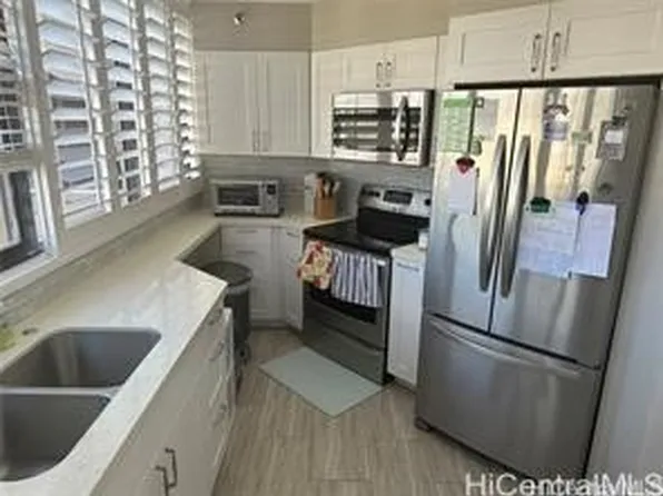 1221 Victoria St APT 1501, Honolulu, HI 96814