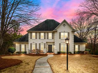 7122 Lake Run Cir, Vestavia Hills, AL 35242