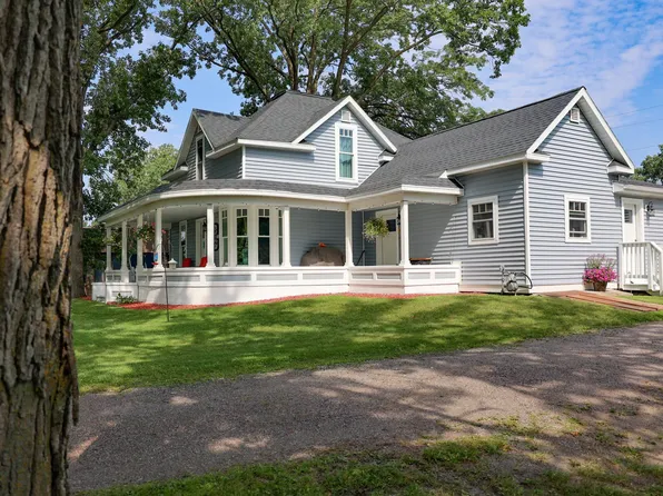 419 E Centennial 84 Dr, New York Mills, MN 56567