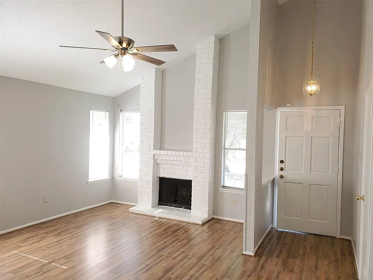 3130 Forestbrook Dr — Photo 23