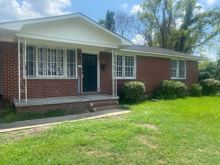 612 E Boundary St — Photo 3