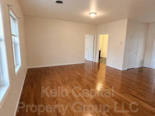 130 Warren St APT 2C, Glens Falls, NY 12801