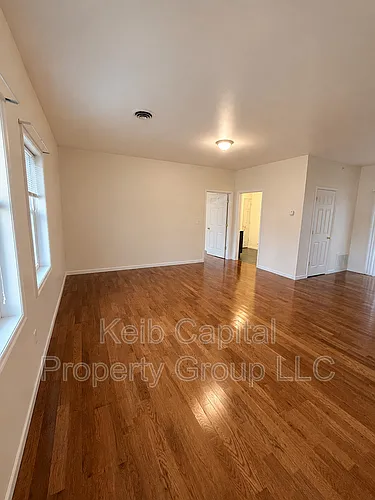 130 Warren St #2C Photo 1