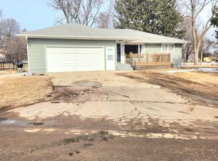 600 Montana Ave, Hurley, SD 57036