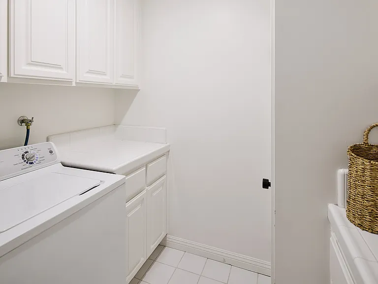 362 Richmond St — Photo 16