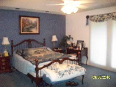 5th image of 495 Heather Dr