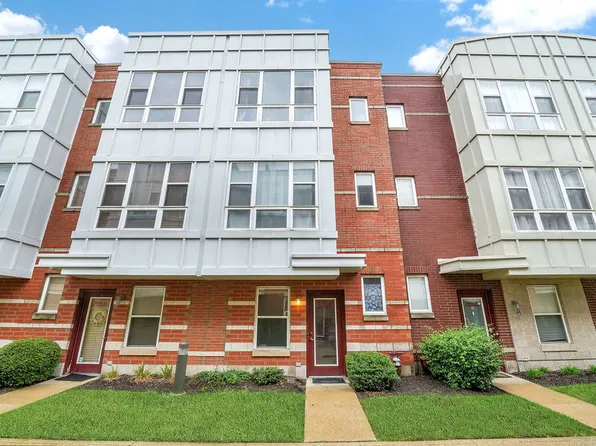 3244 N Kilbourn Ave Unit 10, Chicago, IL 60641