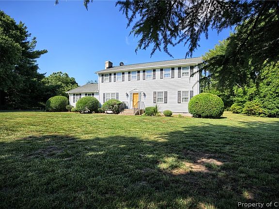 3rd image of 1632 Abingdon Ln