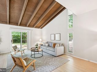 2343 Glade Bank Way, Reston, VA 20191