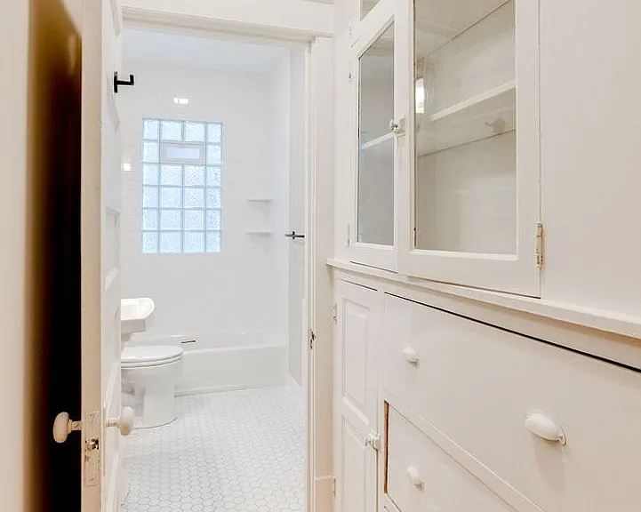 941 Goodrich Ave — Photo 19