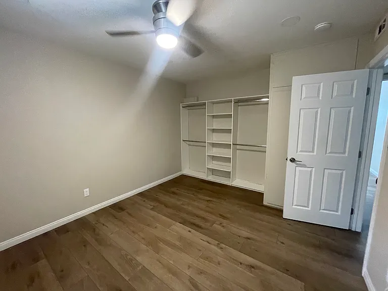 8662 Hurlbut St #8662 — Photo 22