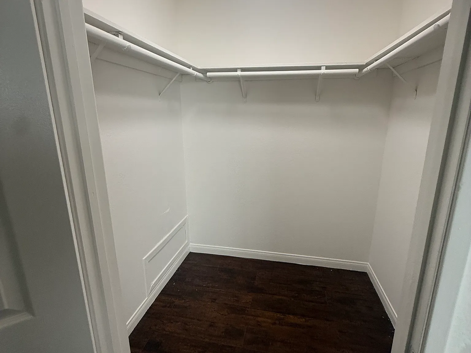 Studio, 675 sqft, $1,650 — Photo 3