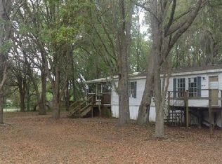 30127 Eastport Dr, Zephyrhills, FL 33545