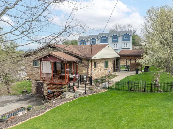 1009 Chestnut Ridge Rd, Morgantown, WV 26505