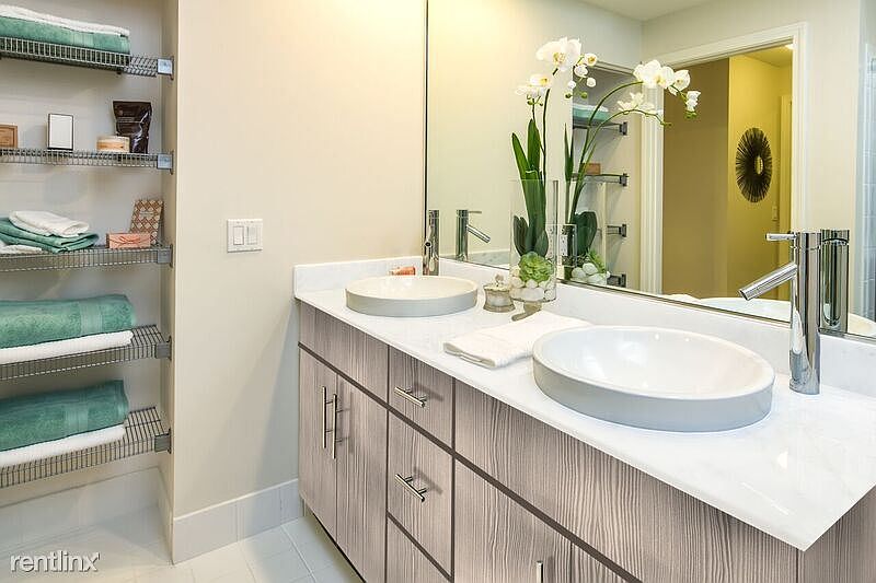 altis-bonterra-hialeah-fl-building-photo (3)