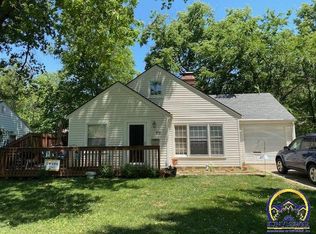 816 SW Anderson Ter, Topeka, KS 66606