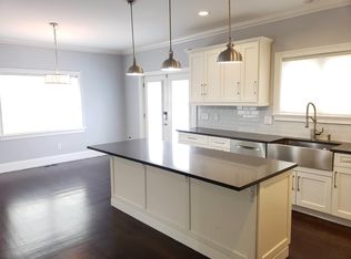 137 Charlesbank Rd #B, Newton, MA 02458