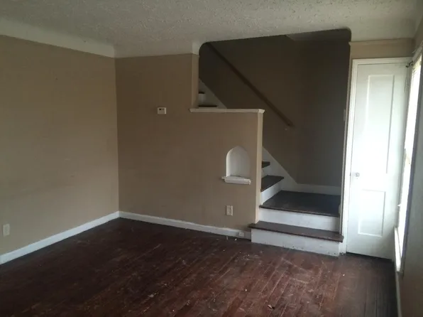 18506 Kelly Rd, Detroit, MI 48224