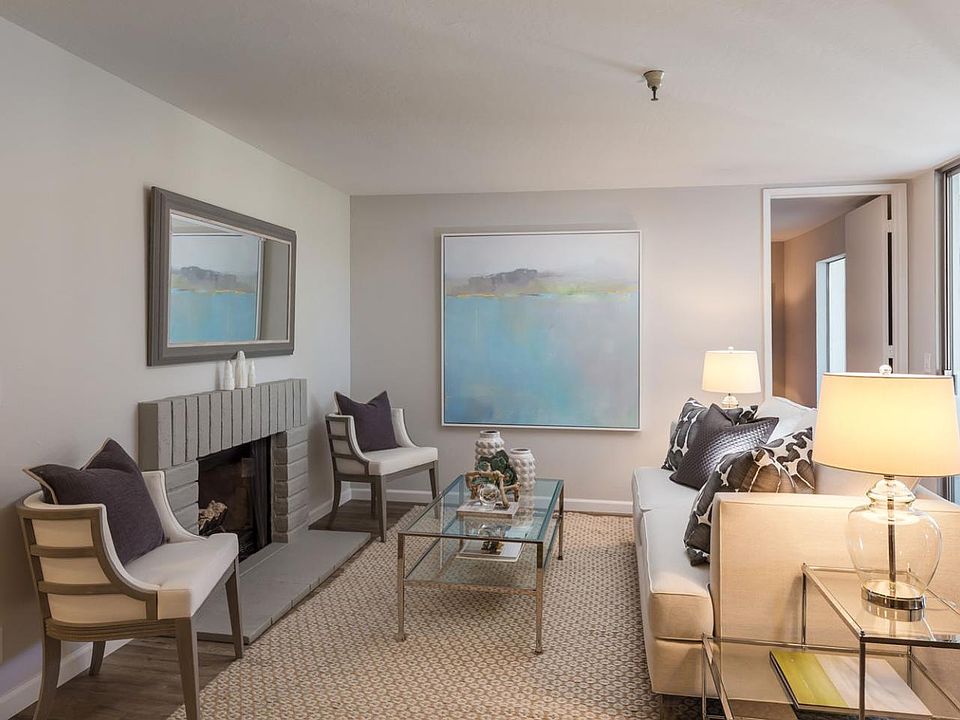 1st image of 1943 Mount Vernon Ct APT 208