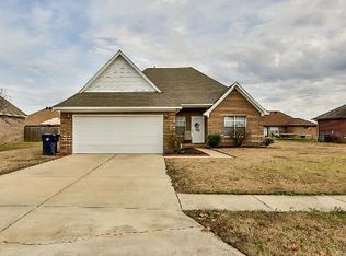 813 Praline St, Marion, AR 72364
