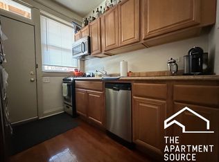 4712 N Racine Ave #2S, Chicago, IL 60640