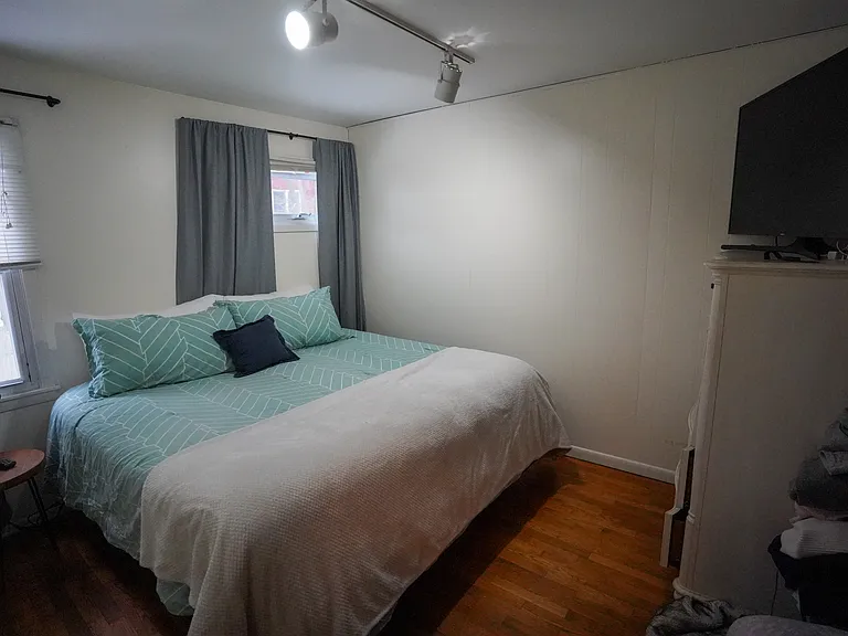 120 James St #1 — Photo 5