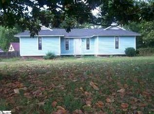 201 Seminole Dr, Simpsonville, SC 29680
