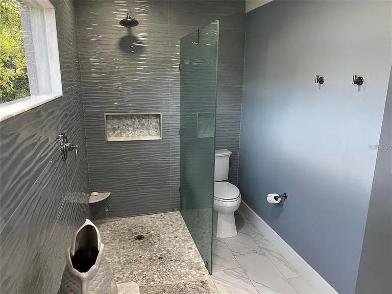 4594 Trails Dr — Photo 33