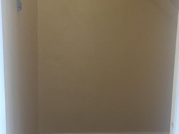 2nd image of 12 Beekman Ave #2