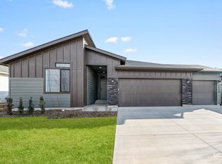 5400 S Bittercreek Ave, Meridian, ID 83642