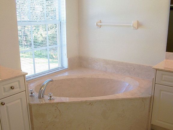 MBath Garden tub