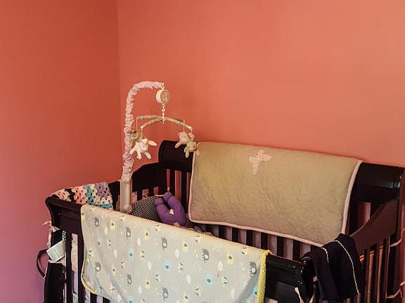 5th image of 145 Lincoln Ave APT 5B