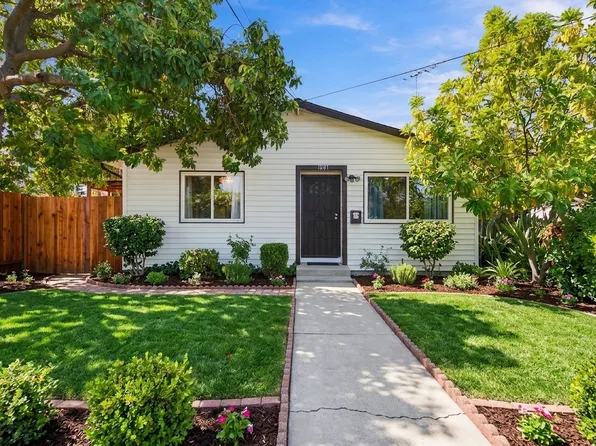 1077 Washington St, Mountain View, CA 94043