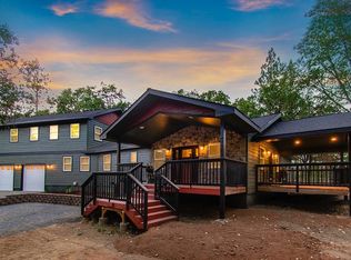 2103 Foots Creek Rd, Gold Hill, OR 97525