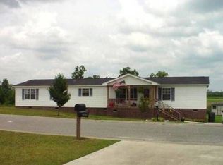 105 Meadowcrest Dr, Goldsboro, NC 27534