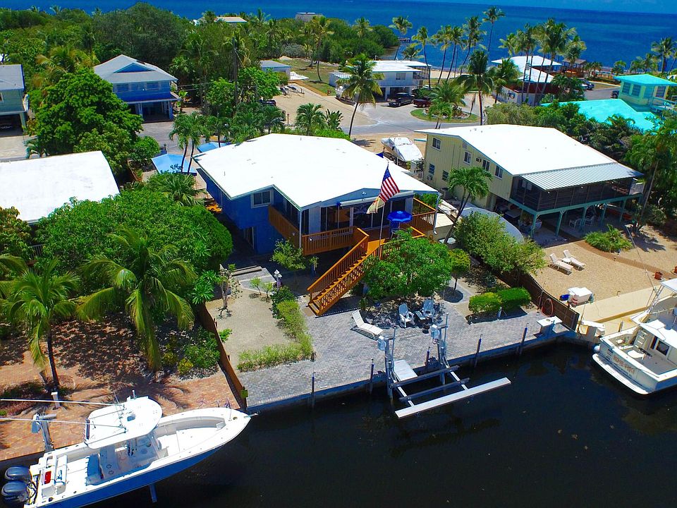 1st image of 228 Treasure Harbor Dr
