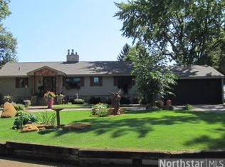 6631 Northshore Trl N, Forest Lake, MN 55025