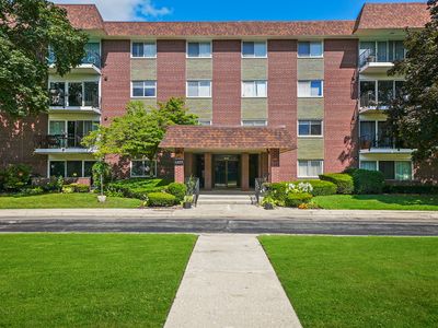 1025 S Fernandez Ave APT 4C, Arlington Heights, IL, 60005