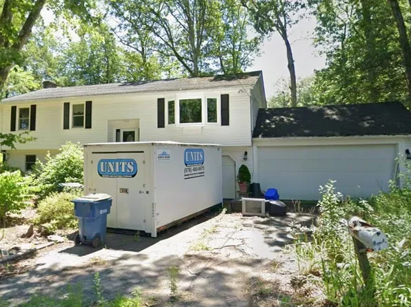 148 Rogers St, Tewksbury, MA 01876