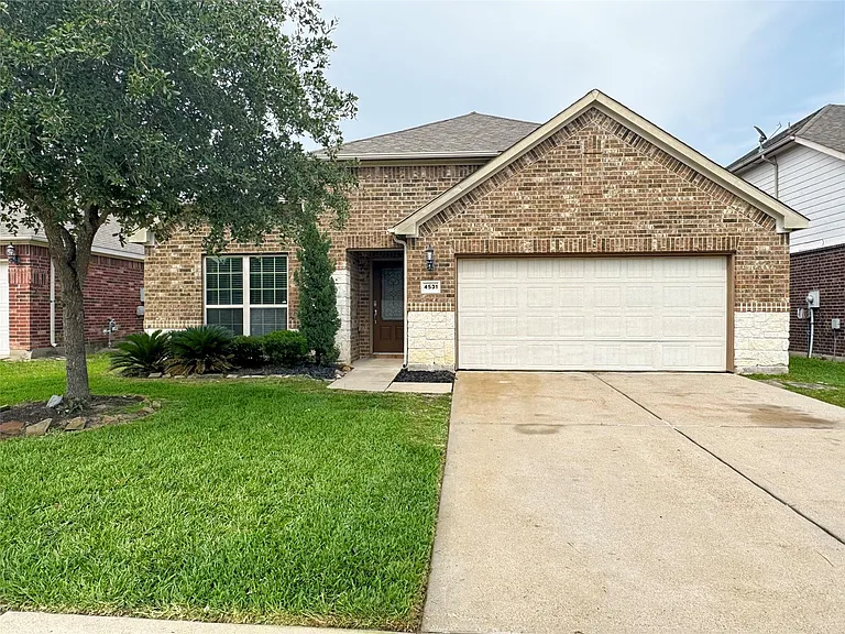 4531 Ferndale Meadows Dr — Photo 1