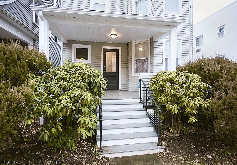 1st image of 47 Cottage St