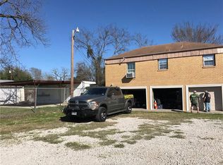 909 S Texas Ave, Bryan, TX 77803
